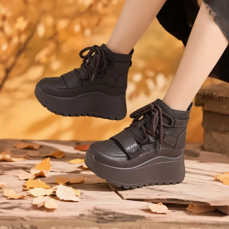 爆款厚底内增高休闲高帮鞋女款2026秋冬新款百搭运动韩版加绒棉鞋