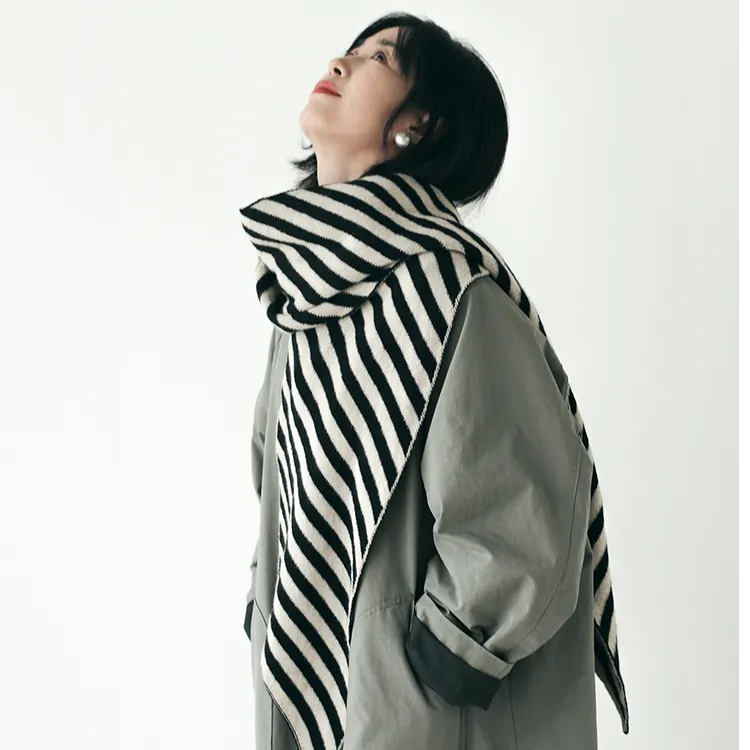 韩国ins柔软条纹简约黑白保暖长条围巾百搭秋冬仿羊绒搭配围脖女