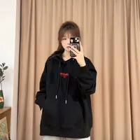 85521余小鱼【活力卫衣】两色字母刺绣大口袋百搭套头连帽卫衣女装