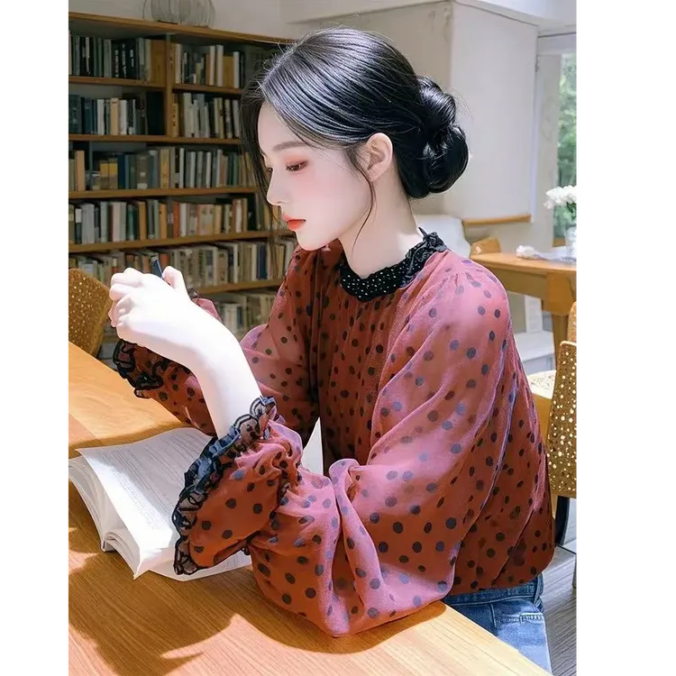 2025春季爆款法式甜美轻熟小衫独特超好看宽松红色波点泡泡袖衬衫