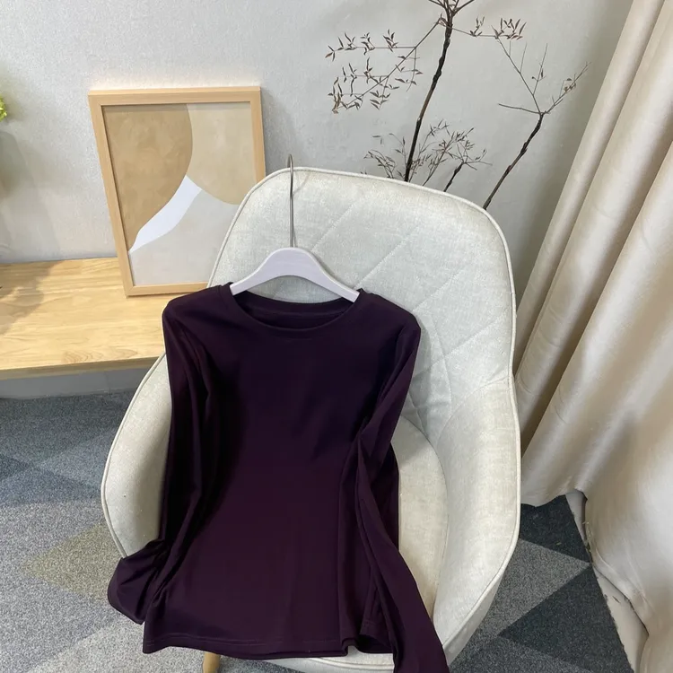 秋款轻奢高弹面料长袖T恤女
