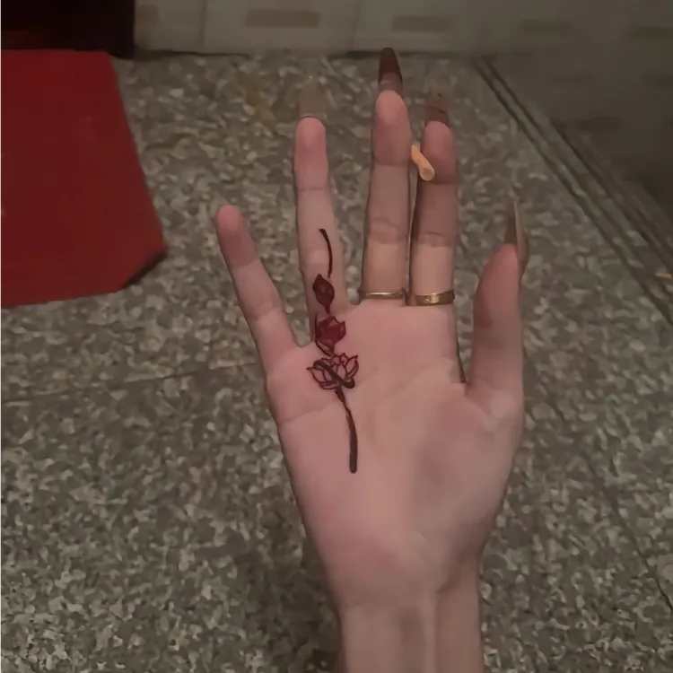 荷花彩色纹身贴高颜值个性小清新防水不反光仿真脚踝手指女款贴纸