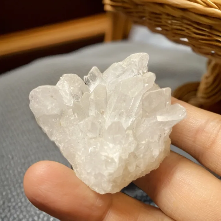 独特商品提供直播链接 小白水晶簇放消磁碗随机一枚 尺寸约2-4cm 
