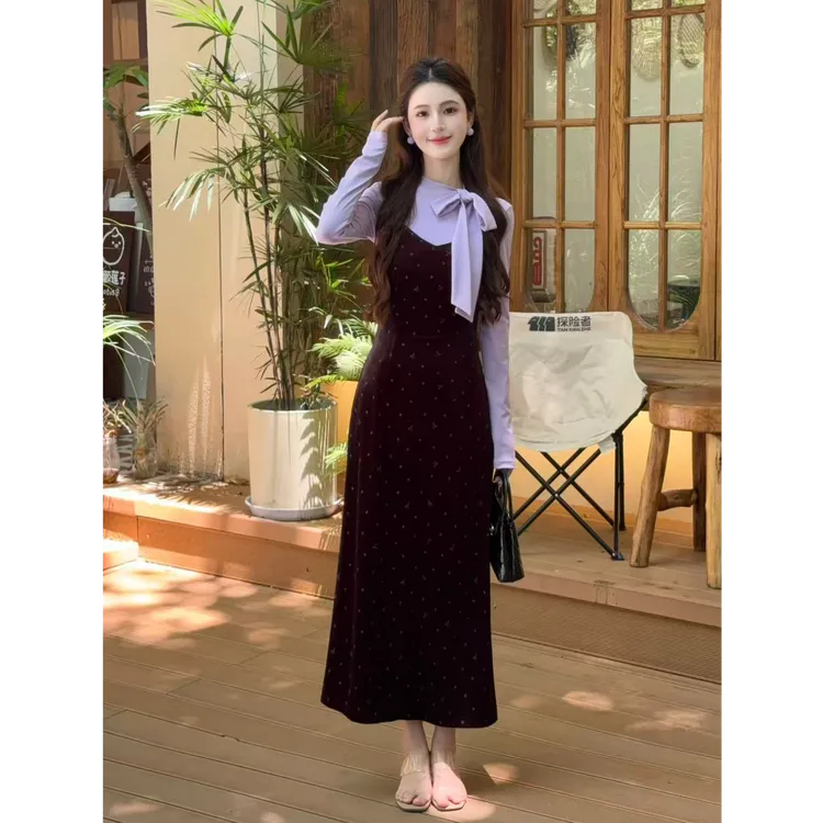 【韩漫女主】LiLi韩系温柔风紫色上衣丝绒裙套装XMZH8921XMZH8922