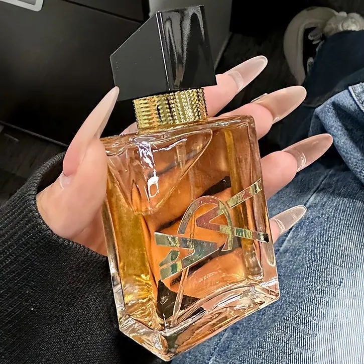 WARMKISS自由之水香水持久留香清新淡香大牌女士长久留香72小时