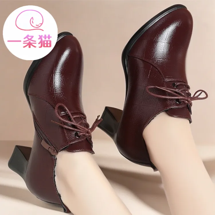 一条猫单鞋女春秋爆款深口皮鞋粗跟高跟尖头软皮软皮妈妈工作鞋女