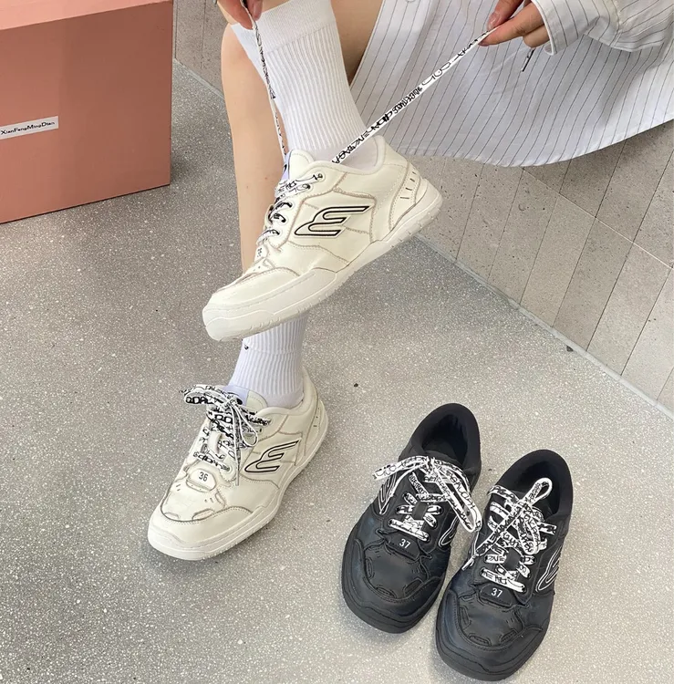 ins超火做旧小白鞋女2025秋新款真皮擦色百搭厚底系带运动休闲鞋