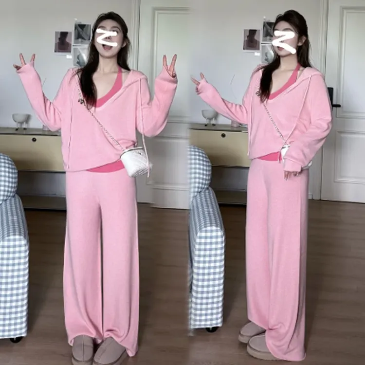 网红洋气炸街套装女2025春秋新款长袖针织衫挂脖背心阔腿裤三件套