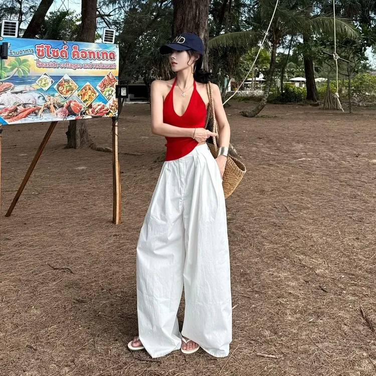 辣妹性感红色挂脖背心女夏季2025新款设计感修身显瘦漏背上衣外穿