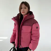 2025年冬季新款短款连帽拼色棉服女运动时尚休闲加厚保暖宽松外套