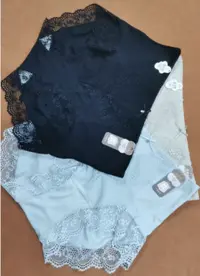 3559 高定羊毛小蛮腰三角裤 （3条装）
