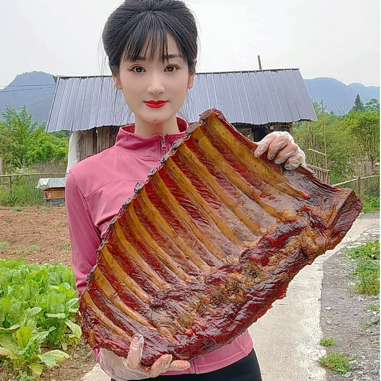 【全家福现称链接】农家土猪大排骨，肉质紧实，所有搭配以直播间为准