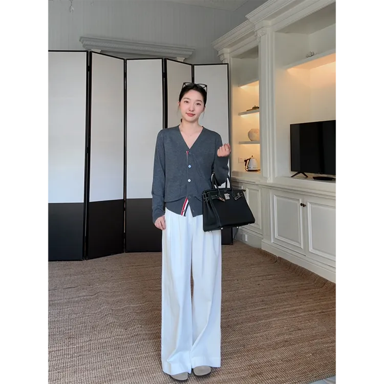 郭九九呢 羊毛V领条纹织带针织开衫外套简约百搭阔腿裤G925Z14410