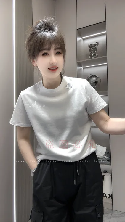 三月女装精品店（6333）