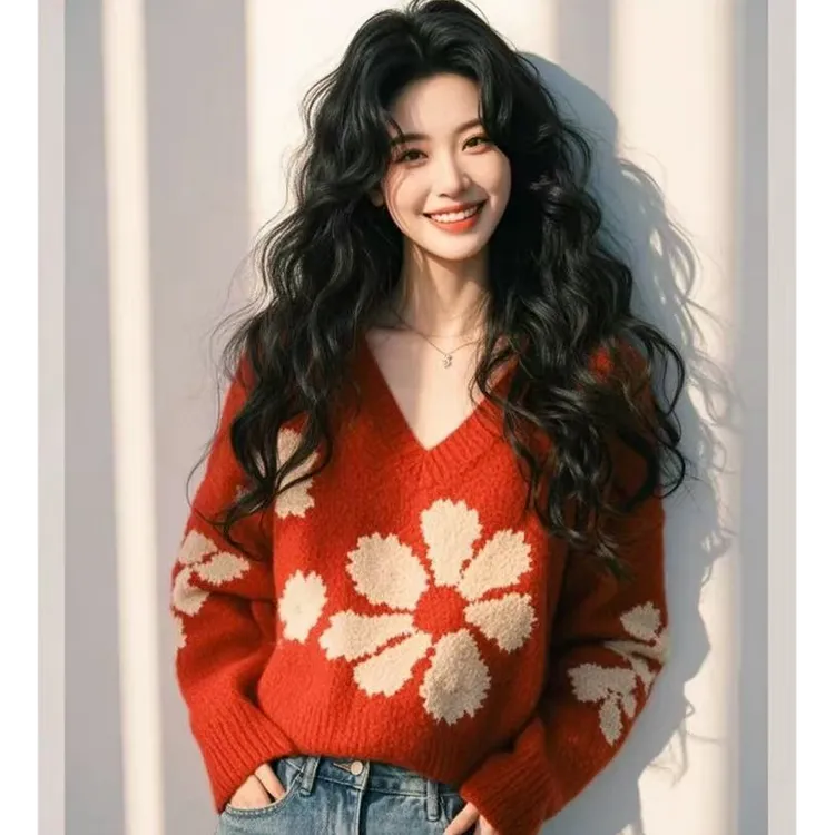 今年流行漂亮2025本命年圣诞节上衣红色v领花朵图案针织毛衣女春