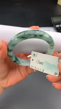 【闪购商品】翡翠手镯未镶嵌女神节#送礼#，下单联系客服核对地址~