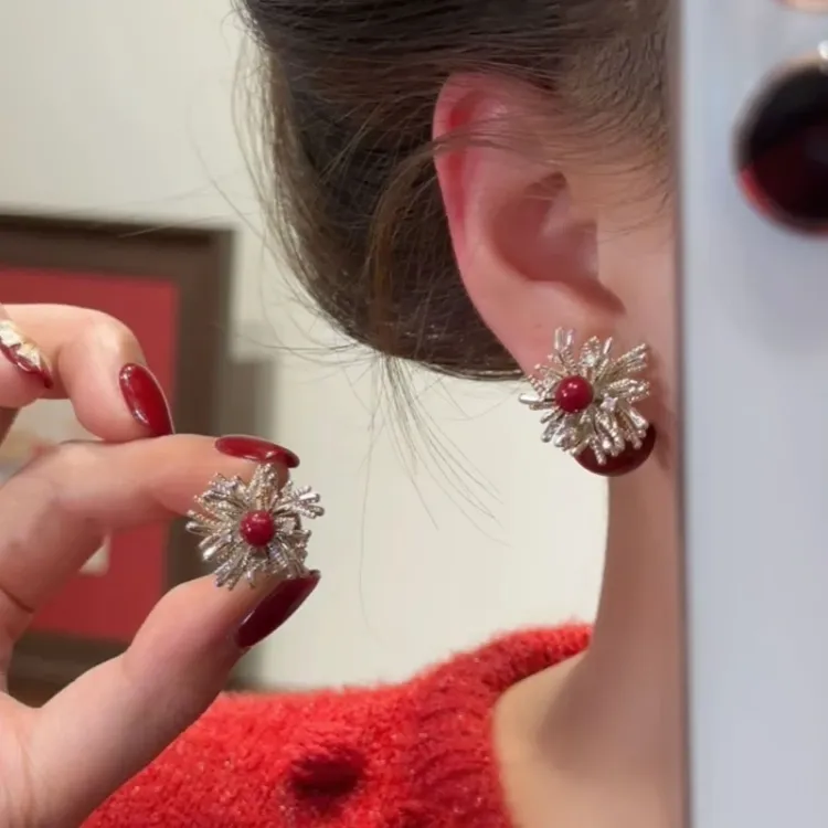 安可拉红花朵珠珠耳钉轻奢高级感耳环