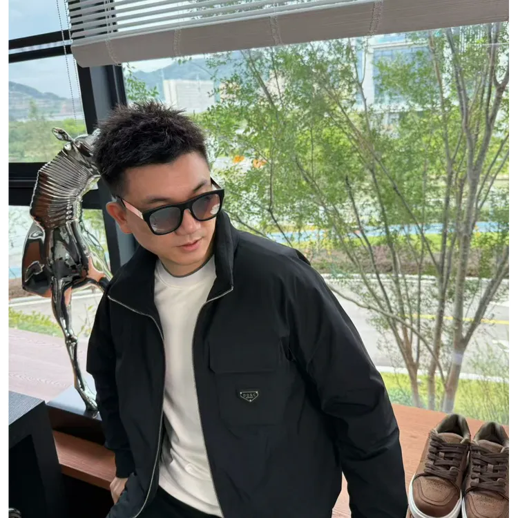 陆老板-【Dorc】2025新款休闲男士鹅绒外套-9100