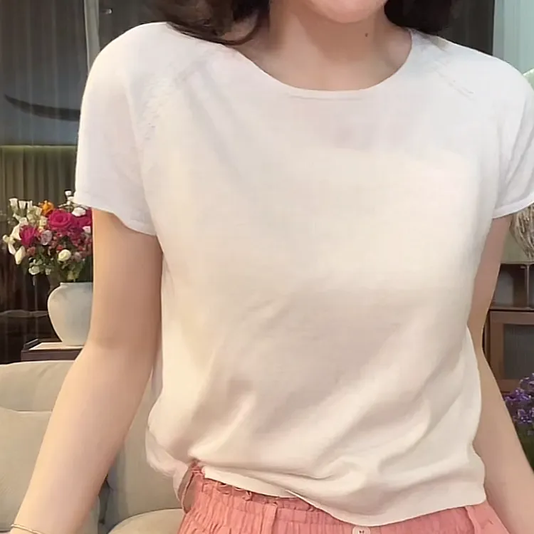 白色圆领基础款上衣2025新款夏季时尚洋气显瘦潮正肩短袖t恤女
