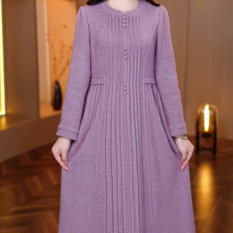 2025秋冬新款加厚连衣裙中长款大码女装时尚加肥加大遮肉显瘦裙子