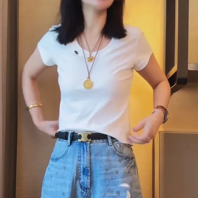 2025春夏新款百搭T恤领口小标圆领上衣LK2504028