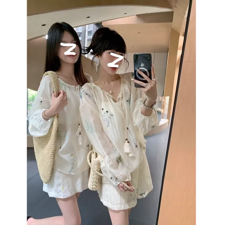 法式休闲宽松花朵刺绣长袖宽松衬衣+松紧腰短裤两件套时尚套装女