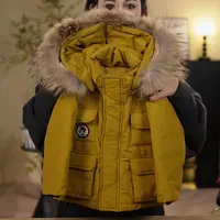 卡2025连帽带毛领保暖冬季羽绒服儿童宽松百搭外套