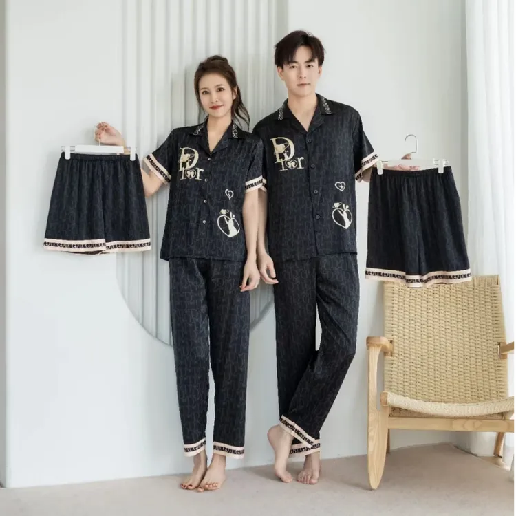 上海故事爱心小兔三件套新款爆款情侣时尚大牌高档睡衣女春秋