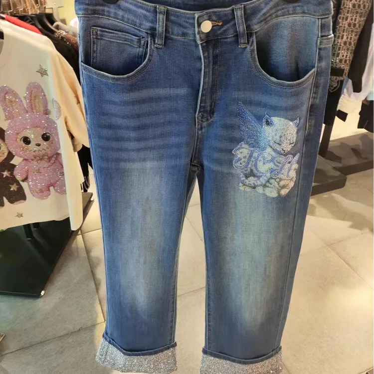 TCH轻奢烫钻工艺时尚秋季新款直筒牛仔裤T75C20E9006私服tch