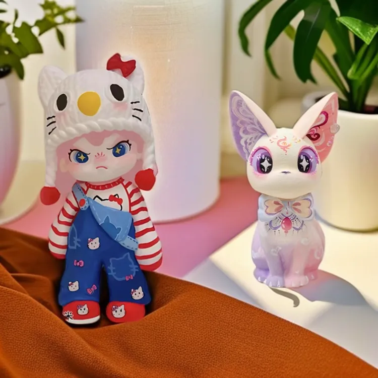 爆款石膏娃娃涂鸦彩绘diy白胚存钱罐批发摆摊石膏娃娃hellokitty