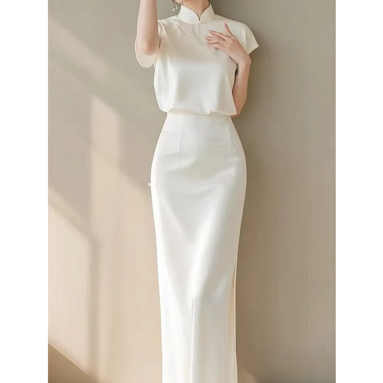 春季穿搭一整套高端气质女神范气场强大新中式国风白色上衣套装裙