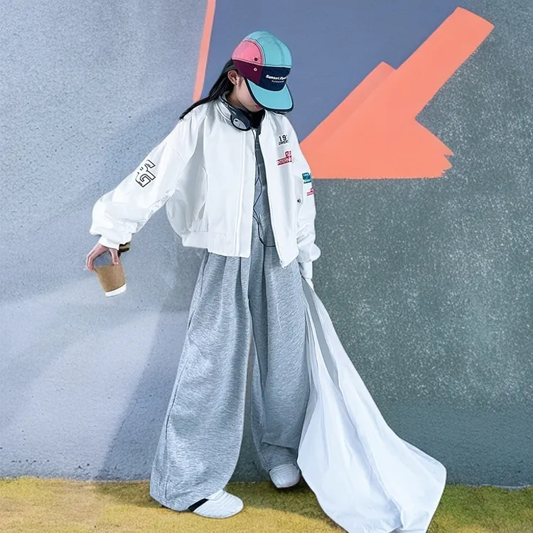 女童2025春秋新款字母棒球服外套运动休闲套装大童白色洋气上衣