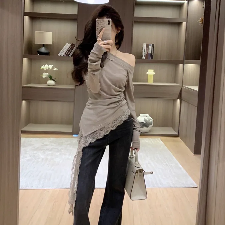 法式设计感蕾丝飘带斜肩不规则长袖T恤女2025秋季设计感收腰上衣