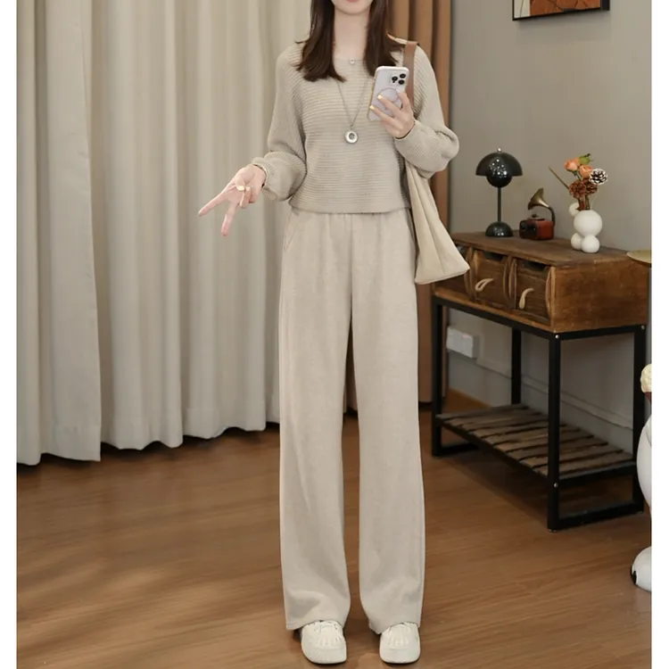 秋季2025显瘦高腰纯色外穿休闲裤宽松直筒阔腿裤