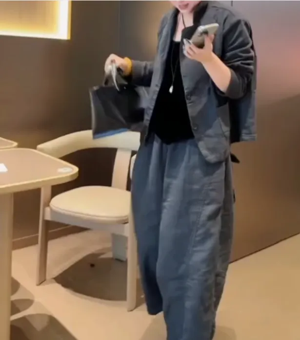 时尚潮流百搭精品女装dgd4666