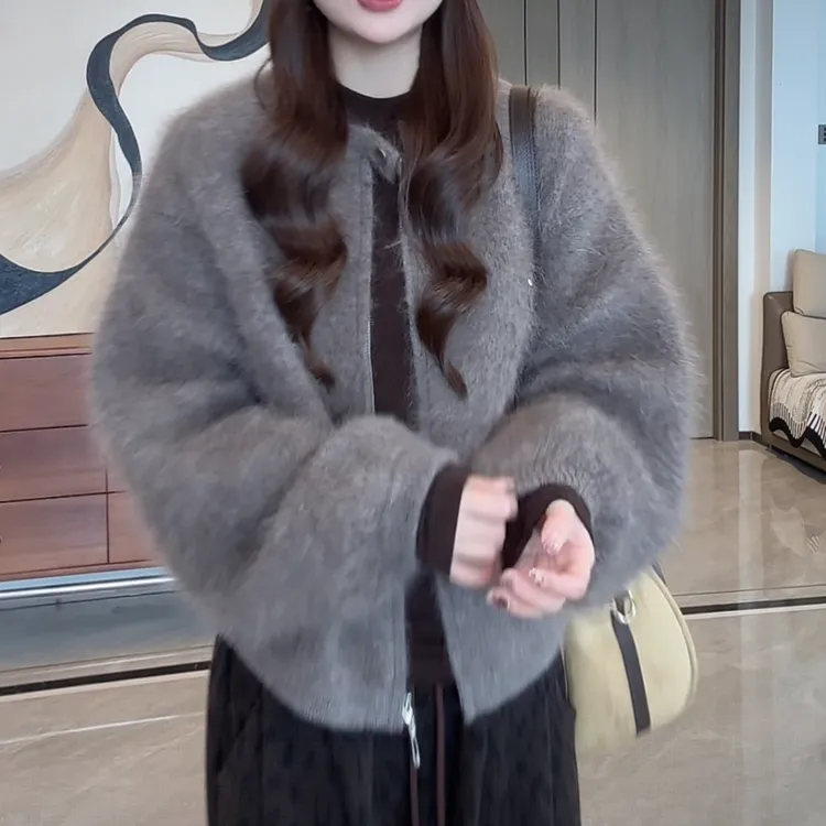 2025纯色慵懒风韩版时尚百搭纯色毛衣女冬季新款圆领针织衫外套