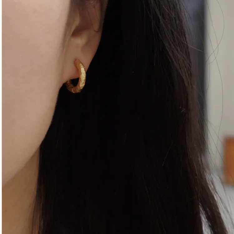 黄铜耳饰 韩系镀金耳扣女金色古法做旧锡纸纹理耳环冷淡风防过敏