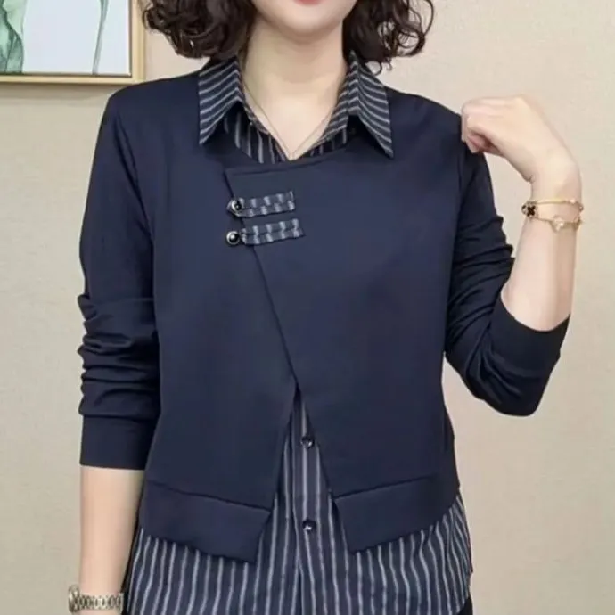 早秋季春秋休闲运动外套假两件休闲显瘦百搭洋气女时尚妈妈装上衣