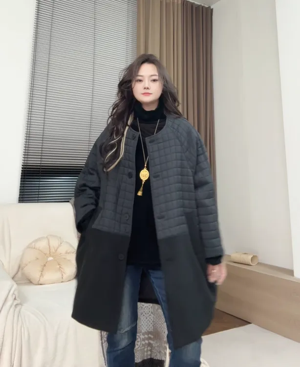 museguhui/木色古汇825137#宽松纯色圆领常规中长款毛呢拼接棉服