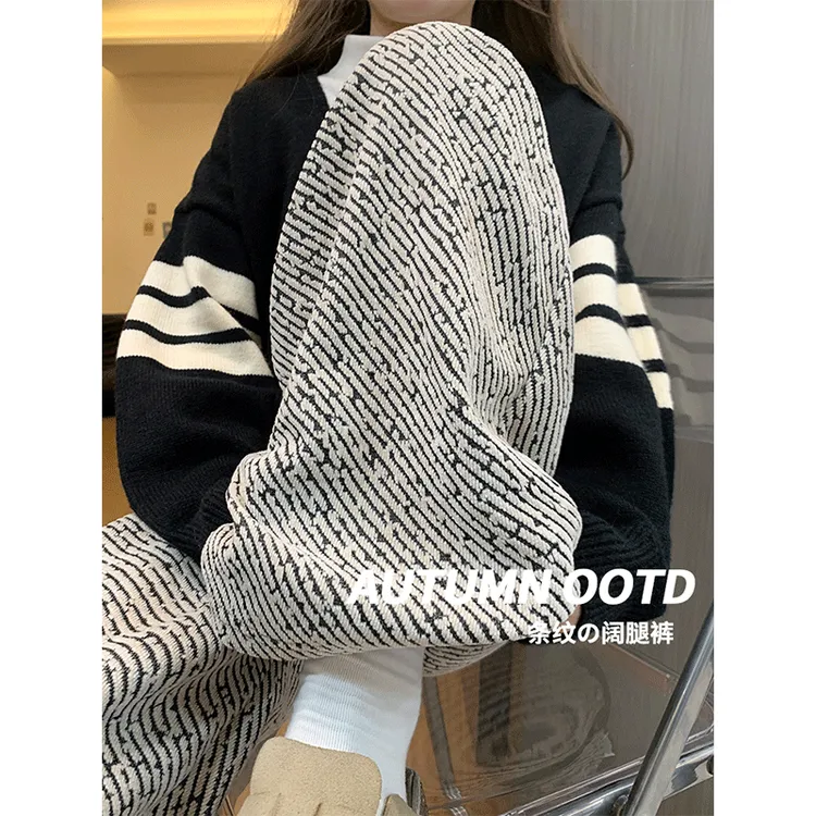 阔腿裤女新中式秋冬2025新款加绒休闲复古高腰宽松慵懒斜条条纹裤