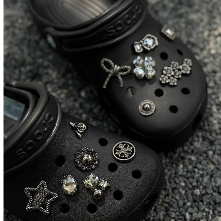 【遇见】洞洞鞋配饰适配Crocs卡骆驰鞋花高级感金属立体装饰