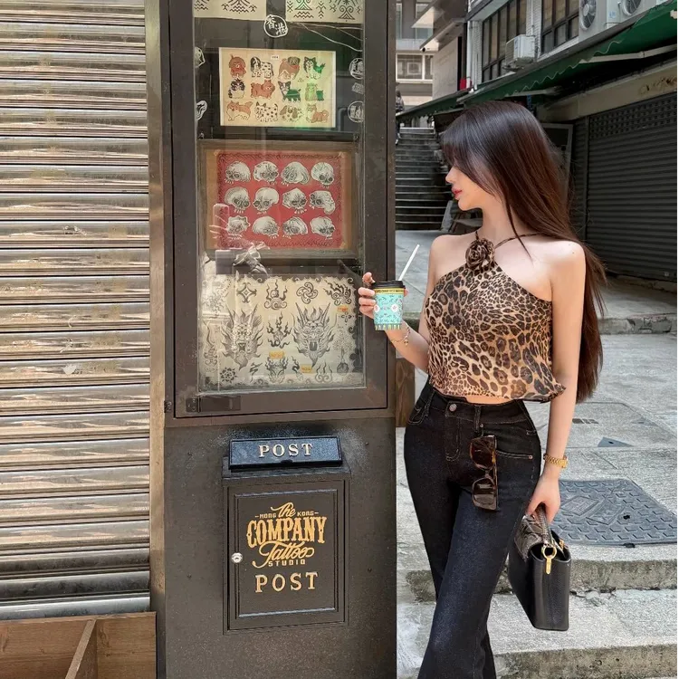 辣妹复古豹纹挂脖背心女美式街头夏季纯欲风外穿打底别致短款上衣
