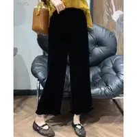 6832新设计感小众木耳边丝绒九分休闲直筒裤显瘦款式