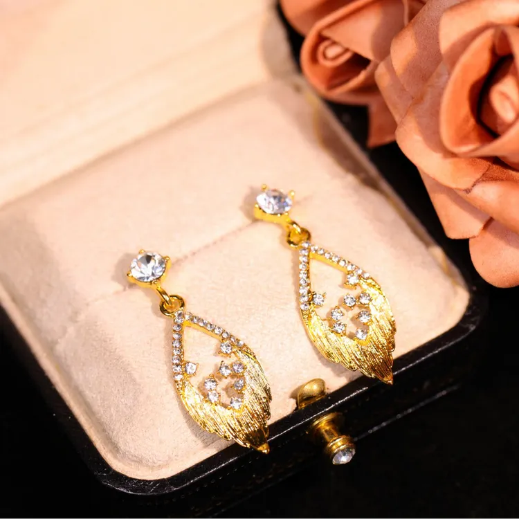 铜合金耳饰 【雀羽】轻奢时尚气质百搭高级小众设计感耳饰RH1034