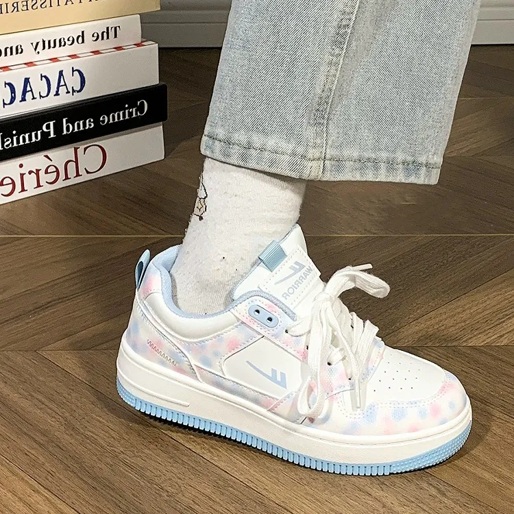 回力原创爆款厚底小白鞋女2025新款百搭小众鞋子透气运动休闲板鞋