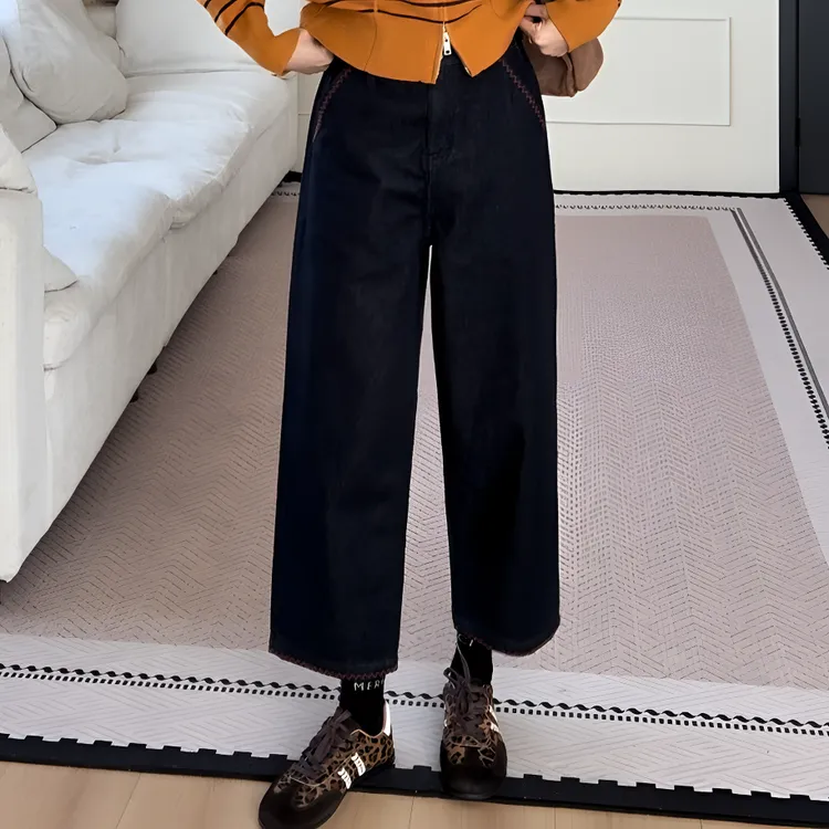 【余欢欢】秋季时尚休闲百搭显瘦植绒刺绣九分牛仔裤-YHK50372