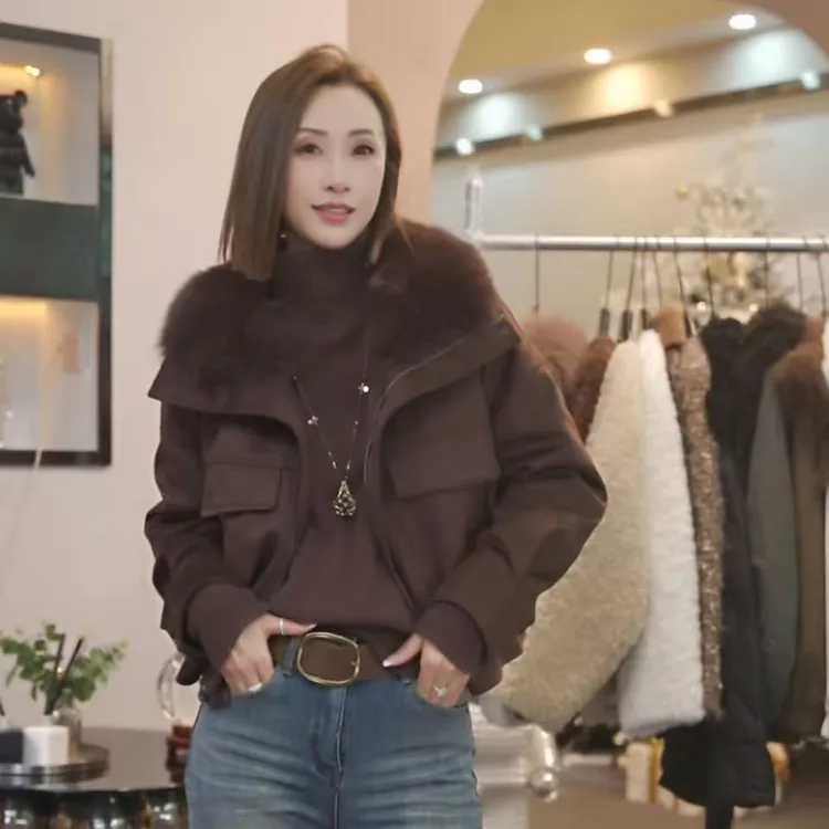 熙薇【都市夜幕】2025冬季新款轻奢狐狸毛皮羽绒外套H7132