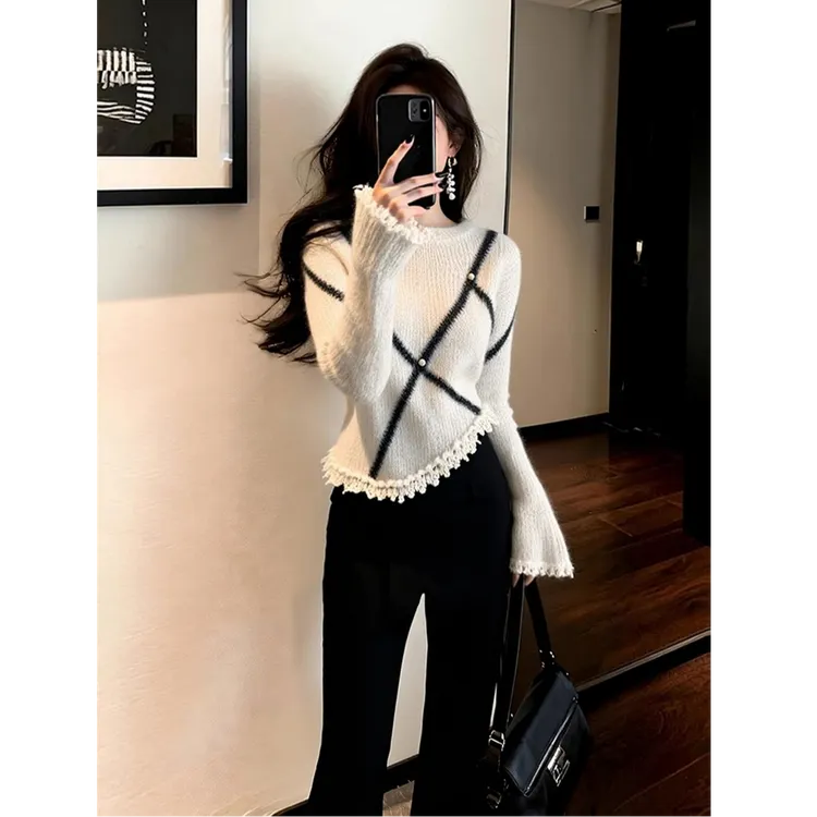 秋冬独特别致撞色花边长袖针织毛衣女软糯显瘦打底衫法式内搭上衣