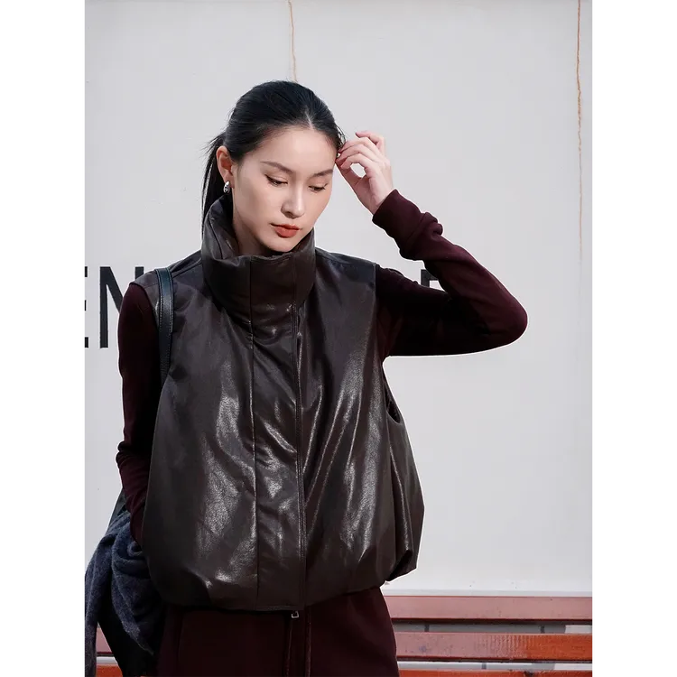 满目ManMu 【张琪专属】高级定制秋冬时尚百搭皮质羽绒马甲350841