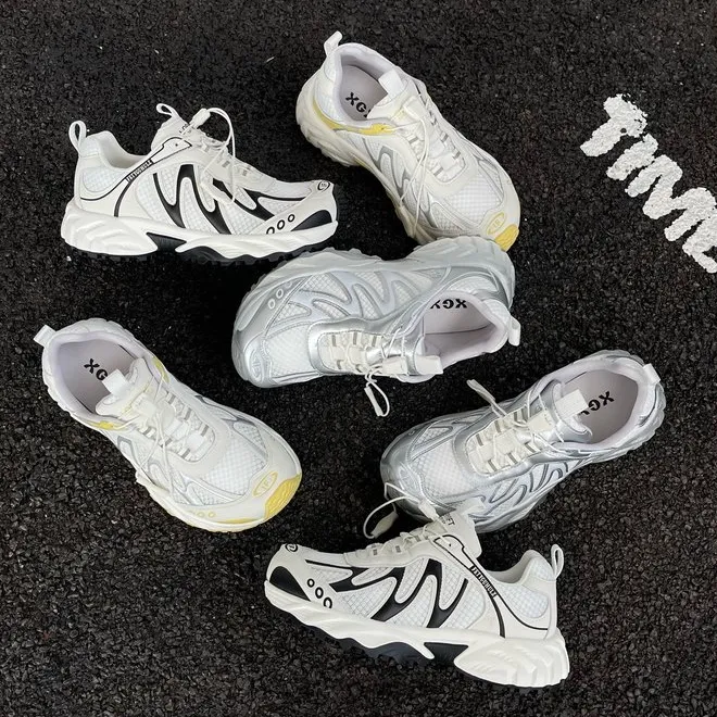 XGXC新款歪头设计透气软底动感百搭老爹鞋运动休闲女鞋XG2632